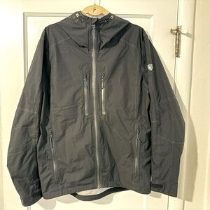 KUHL LIGHTWEIGHT WATER RESISTANT SHELL JACKET WITH HOOD - MEN’S MEDIUM